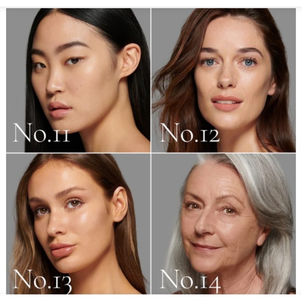 2 Lisa Eldridge Sample Foundation Card Seamless Skin Light/Medium